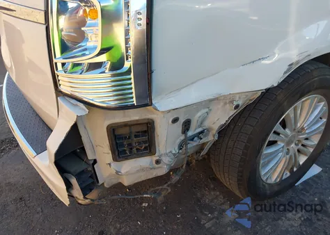 2012 Chrysler Town & Country Touring-L из США, поврежденный, VIN 2C4RC1CG8CR181565